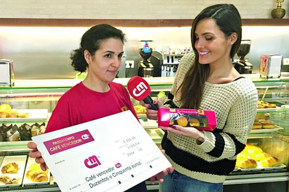 Ana Ferreira, proprietária do café Brisnorte, em Leiria, esteve à conversa com a apresentadora da CMTV Ana Pedro Arriscado. Recebeu um cheque-prémio no valor de 250 euros
