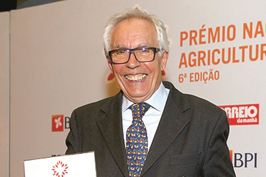 Prémio Personalidade da edição 2017 do Prémio Nacional de Agricultura, o comendador Arménio Miranda foi o fundador da Frulact, que dá trabalho a mais de 700 pessoas. Filho de lavradores do concelho de Barcelos, diz que aprendeu a lavrar com uma charrua e destaca a “enorme diferença” entre a agricultura de hoje e a de há 50 anos