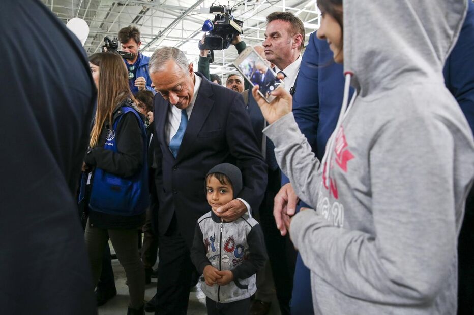 Marcelo visita campo de refugiados na Grécia