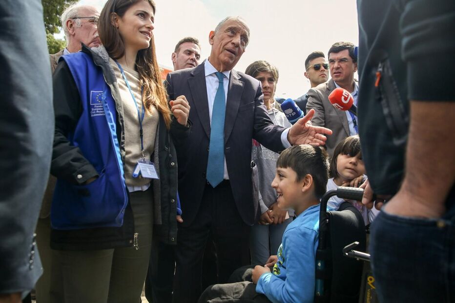 Marcelo visita campo de refugiados na Grécia