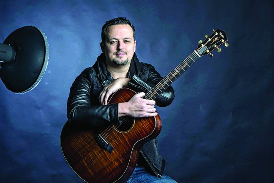 Miguel Gameiro, fundador dos Pólo Norte, vai animar Viseu com músicas dos seus trabalhos a solo