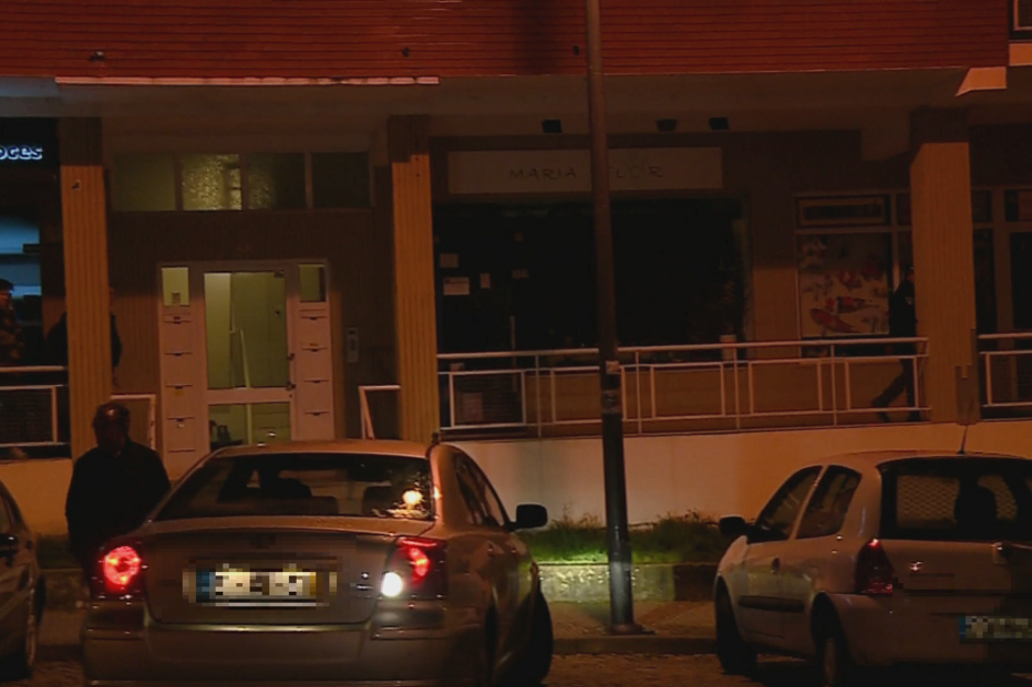 Mulher foi encontrada morta pelo filho