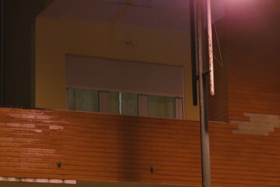 Mulher foi encontrada morta pelo filho