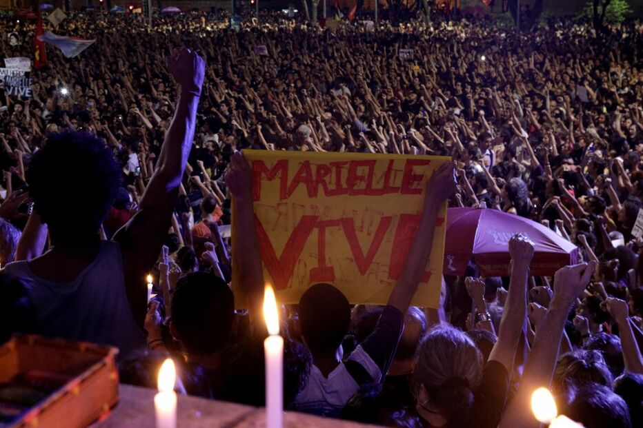 Milhares saíram à rua no Rio de Janeiro para homenagear Marielle Franco