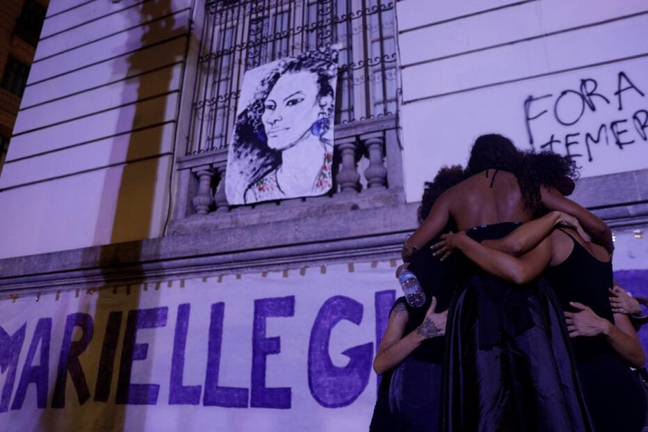 Milhares saíram à rua no Rio de Janeiro para homenagear Marielle Franco