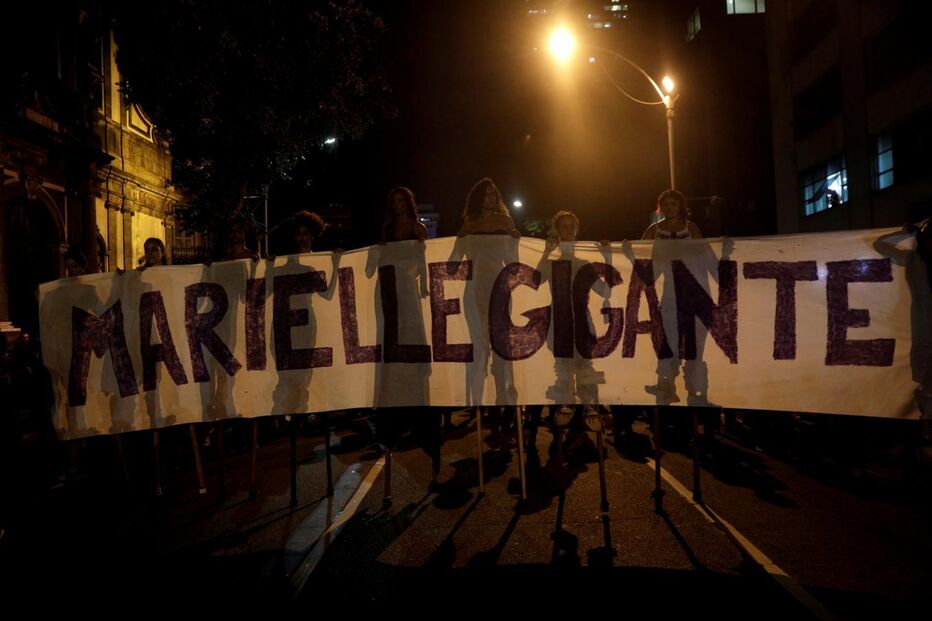 Milhares saíram à rua no Rio de Janeiro para homenagear Marielle Franco
