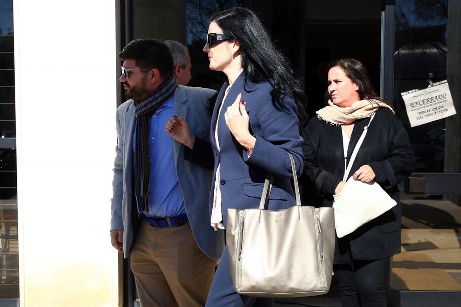 Teresa Paula Marques justificou-se sobre o seu papel no programa. Comentou tudo como psicóloga, mas no final rematou: “Hoje estou aqui como supernanny” 