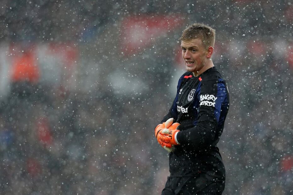 Equipas britânicas jogam na neve