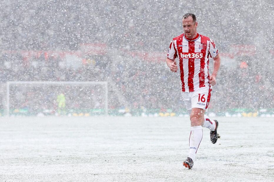 Equipas britânicas jogam na neve