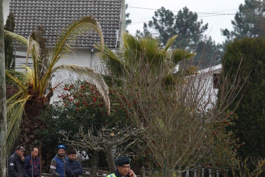 Vizinhas caminhavam na berma da estrada de acesso ao aeródromo municipal quando foram atingidas mortalmente pelo jipe 