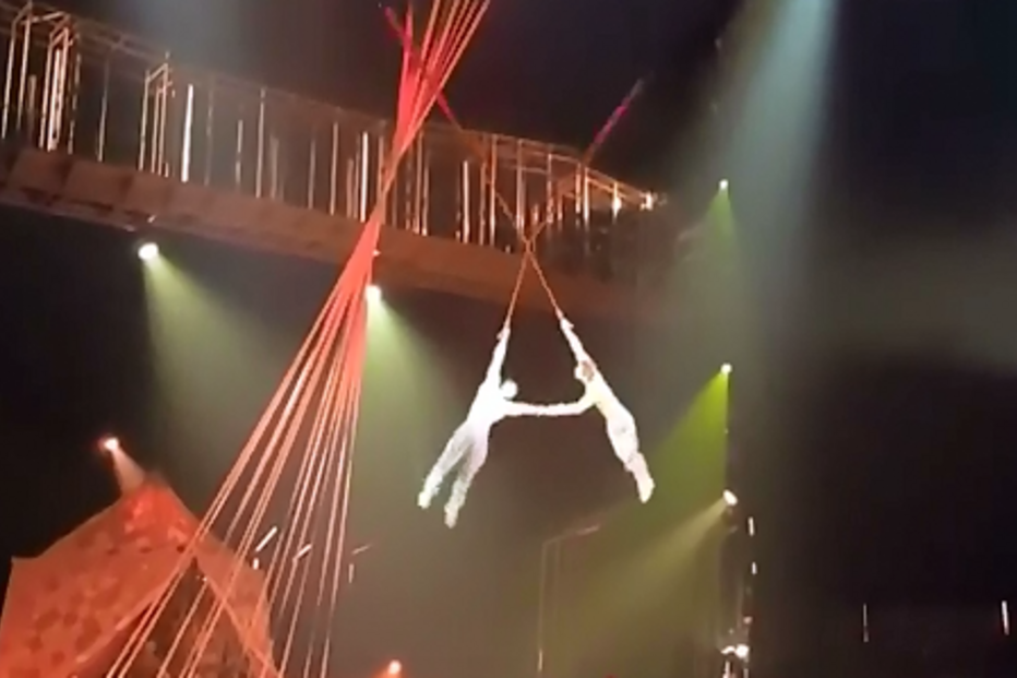 Artista do Cirque du Soleil morre durante espetáculo