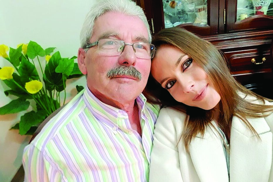 Cláudia Borges num momento familiar de ternura