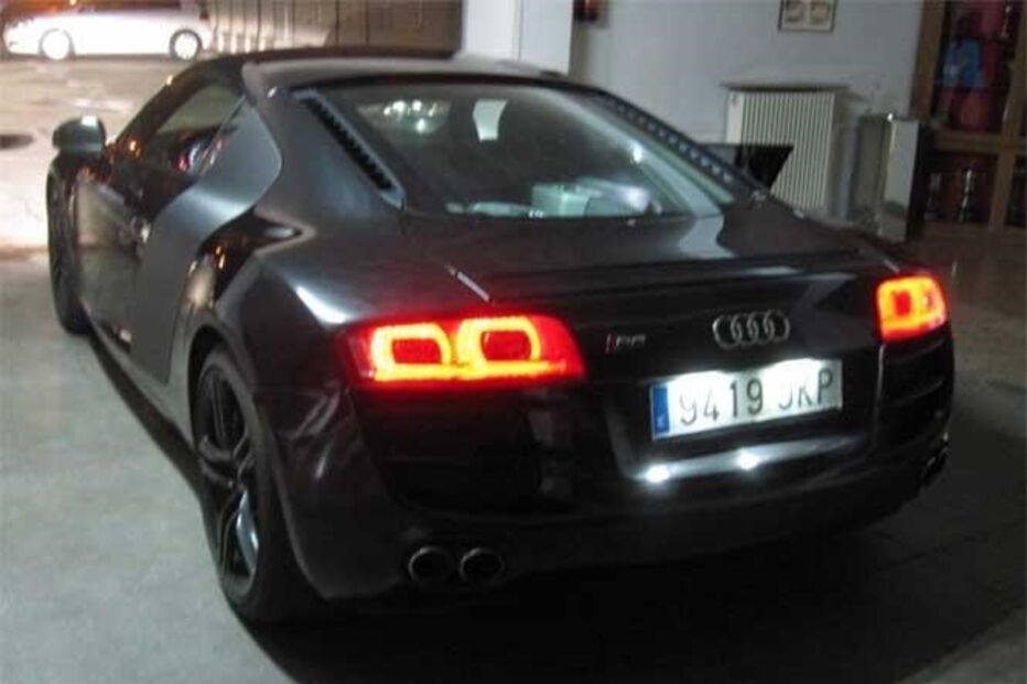 Carro usado na corrida ilegal