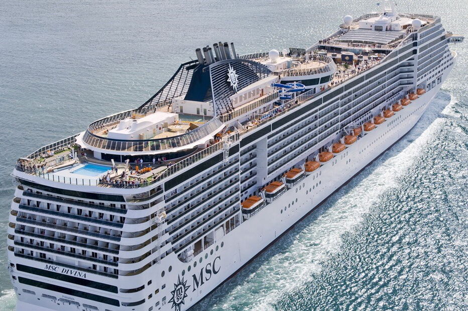 Cruzeiro MSC Divina