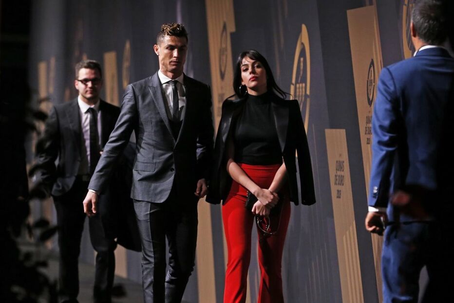 Cristiano Ronaldo e Georgina na gala Quinas de Ouro