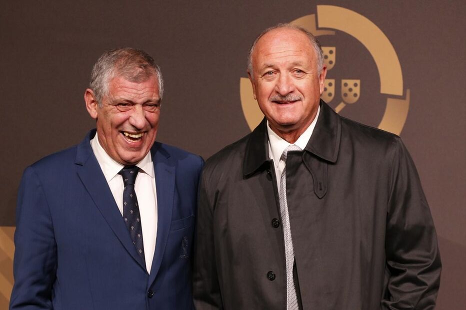 Fernando Santos e Scolari posaram para a mesma foto