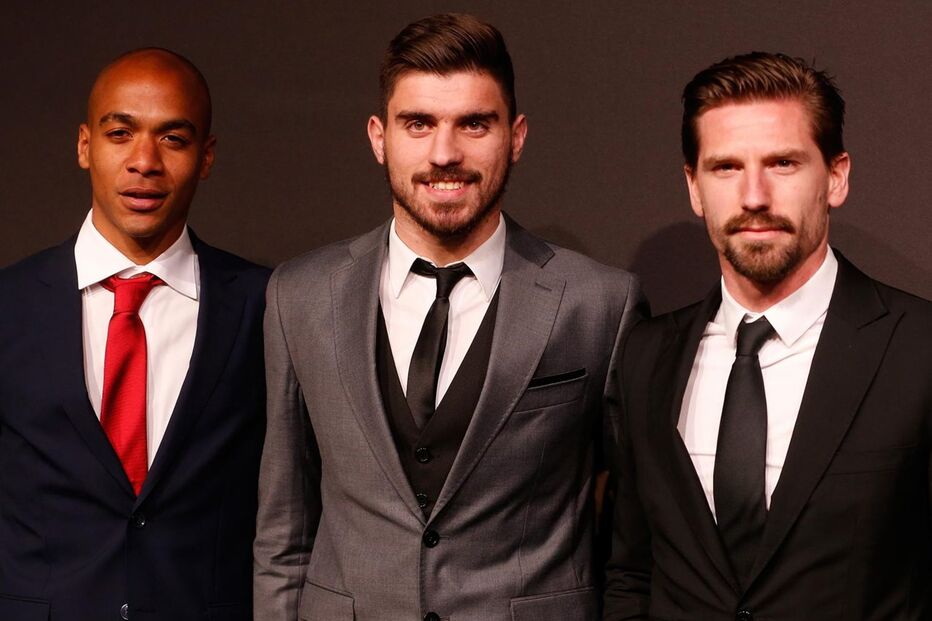 João Mário, Rúben Neves e Adrien Silva