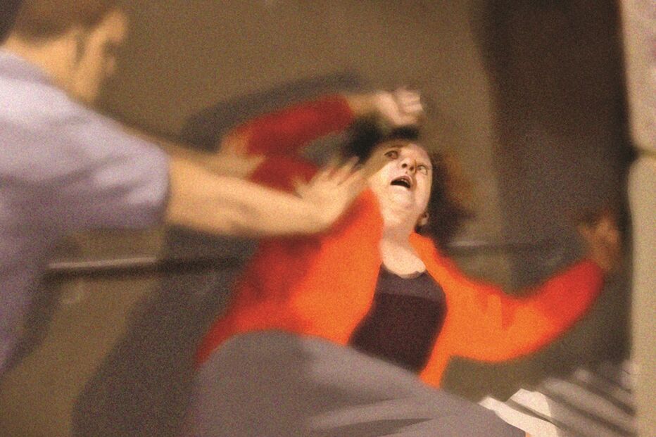 Técnico da PJ agride ‘ex’ e abusa dos filhos  