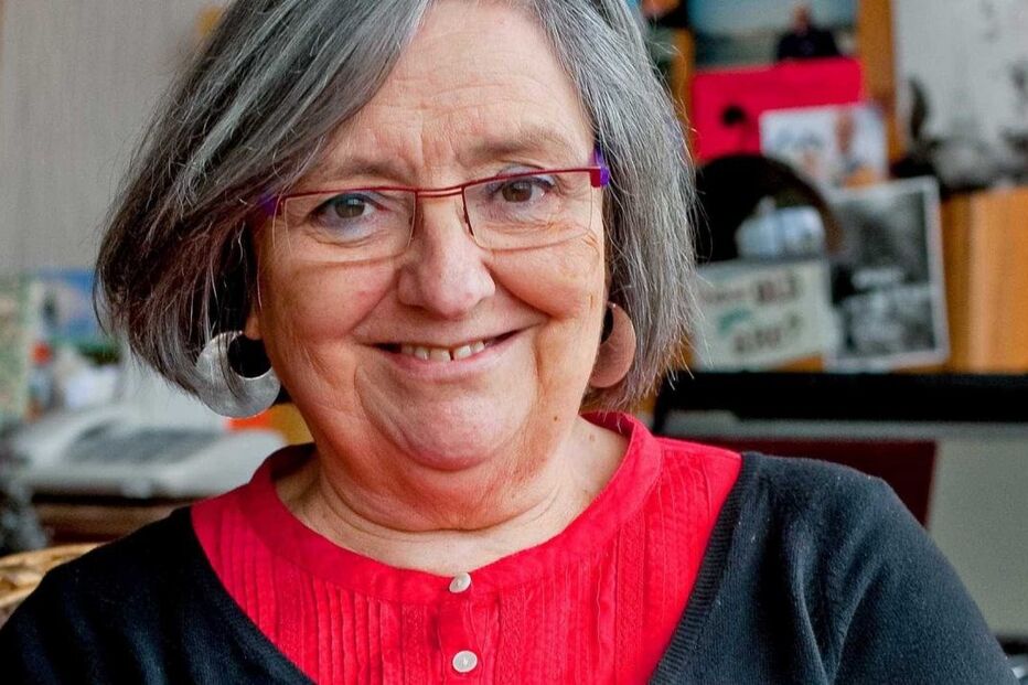 A escritora Alice Vieira