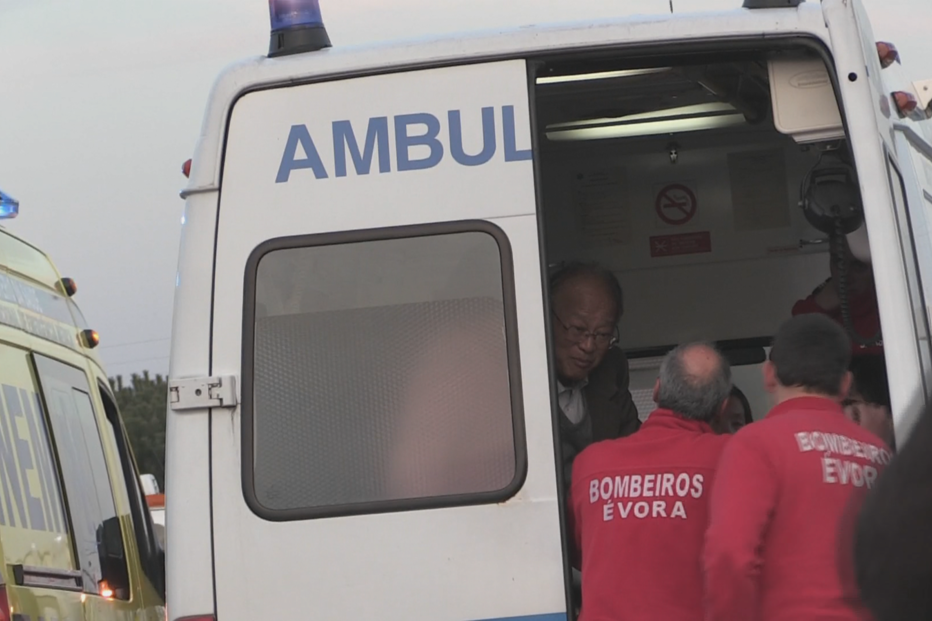 Acidente com autocarro na A6 faz 38 feridos ligeiros