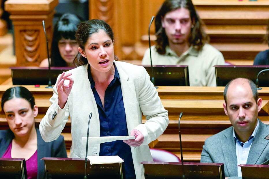 Mariana Mortágua conseguiu o apoio do PS numa proposta dos bloquistas que estava parada há dois anos  