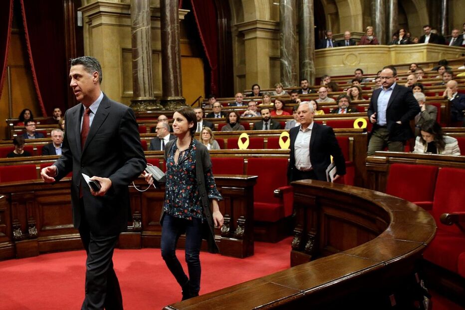 Sessão no Parlamento da Catalunha