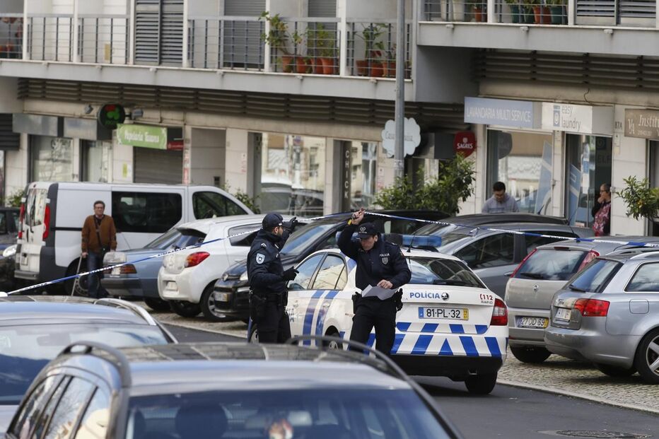 Grupo ataca restaurante em Loures e faz vários feridos