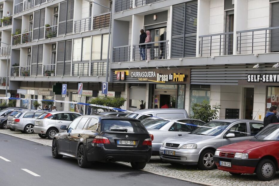 Grupo ataca restaurante em Loures e faz vários feridos