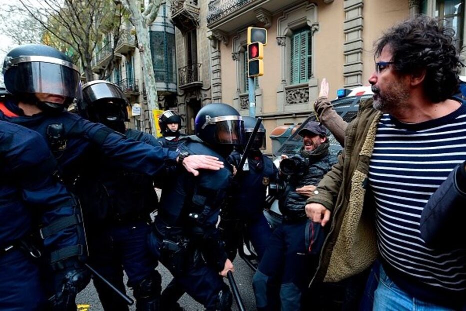 Confrontos em Barcelona