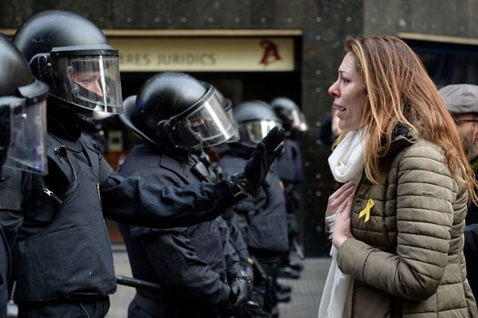 Confrontos em Barcelona