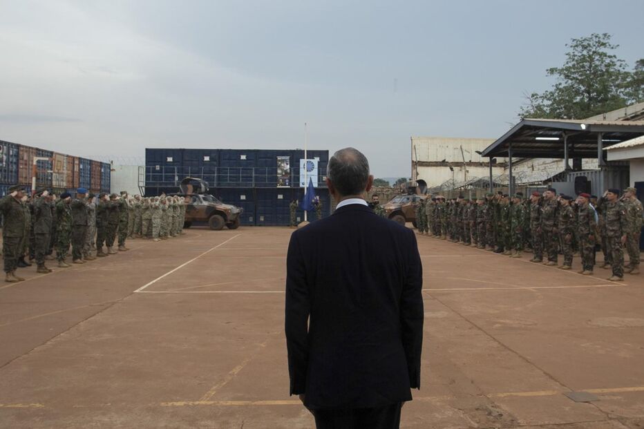 Marcelo Rebelo de Sousa visita militares em missão na República Centro-Africana