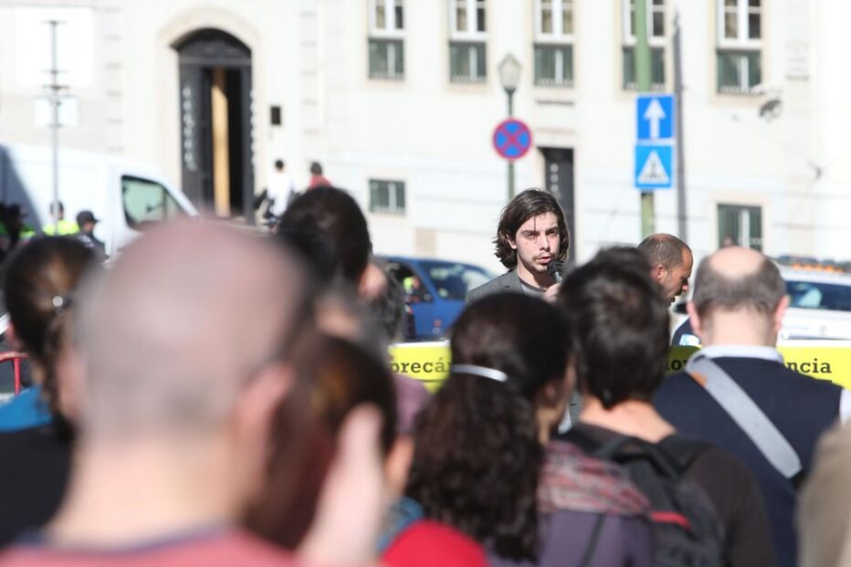 Manifestação de professores e cientistas em São Bento