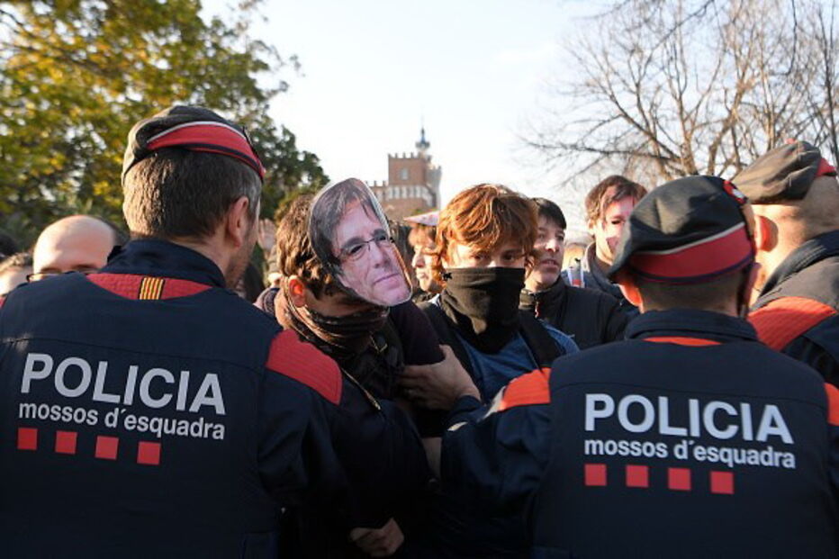 Mossos d'Esquadra, polícias da Catalunha