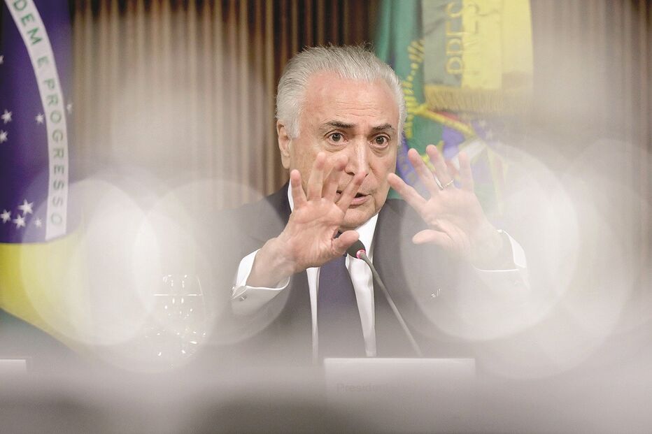 Novas suspeitas complicam ainda mais a candidatura de Temer a um novo mandato nas eleições de outubro