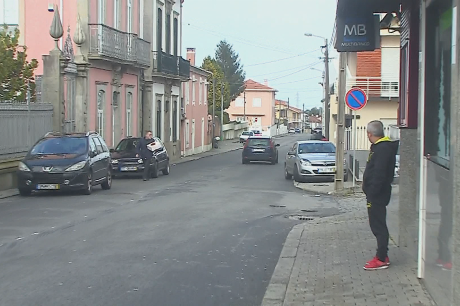 Homem leva tiro após discussão em Santa Maria da Feira