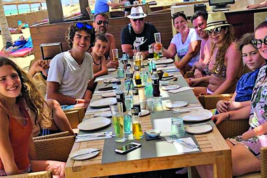 Clã Aveiro reunido em Cabo Verde