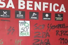 Casa do Benfica em Algueirão Mem Martins vandalizada