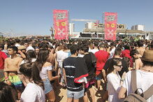 Estudantes em festa em Punta Úmbria, Espanha