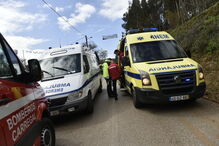 Explosão de foguetes mata e faz 30 feridos