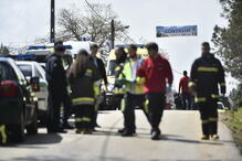 Explosão de foguetes mata e faz 30 feridos