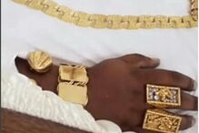 Milionário assassinado regado com champanhe no velório