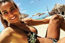 Liliana Santos tem aquecido as redes sociais com várias imagens das férias em Cabo Verde. A sensualidade da atriz tem sido alvo de milhares de elogios por parte dos fãs  