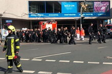 Carrinha investe contra multidão e faz pelo menos 3 mortos na Alemanha