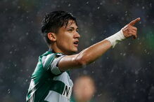 Fredy Montero celebra o primeiro golo do Sporting