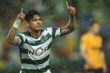 Fredy Montero celebra o primeiro golo do Sporting