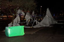 Mau tempo causa destruição em Albufeira