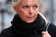 Professora de 53 anos realizava fantasias sexuais com aluno menor