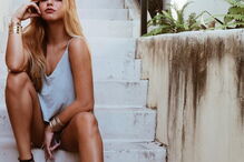 Jovem modelo morre a caminho do festival de música Coachella