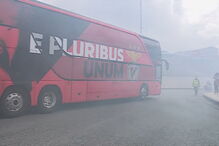 Chegada do autocarro do Benfica à Luz 