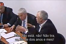 Sócrates irrita-se com procurador